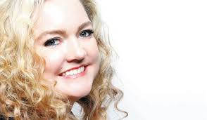 Verity: The thriller that will capture your heart and blow your mind, from  the author of IT ENDS WITH US by Colleen Hoover