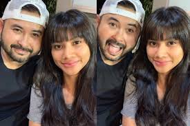 Ruangan komen instagram che puan khaleeda turut dihujani ucapan tahniah oleh orang ramai yang tidak sabar menantikan cahaya mata keempat mereka. Rambut Baharu Isteri Tmj Selepas 10 Tahun