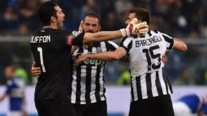 Leonardo bonucci (born 1 may 1987 in viterbo) is an italian football defender, currently playing for treviso, but also under contract with f.c. Juventus Im Champions League Finale Turiner Mauer Sport Sz De