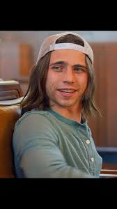 Exploring 'He's All That': A Modern Love Story