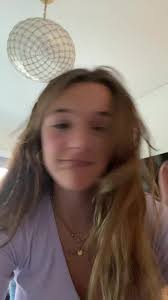 caro (@caroline.funk)