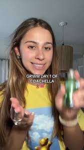 Emily Smiley's Instagram, Twitter & Facebook