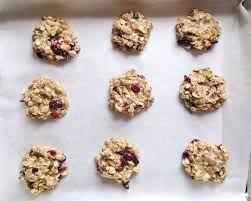 Ecco una nuova ricetta, molto simile agli snack con banana e avena, ma con un risultato diverso: Biscotti Banana E Avena 2 Ingredienti Cookthelook
