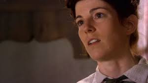 Who is Lindsey Connell dating? Lindsey Connell boyfriend, husband