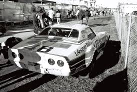 Detroit brothers john and burt greenwood stunned the racing world with a succession of rapid corvettes. Another Early Retiree Was The John Greenwood Corvette That Was Parked On The Other Side Of The Pit Wall After Only Seven Laps Completed Louis Galanos Photo Sports Car Digest