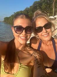 Hi all! I just wanted to introduce myself and share a photo I took. And  meet my daughter, Ocean De'Shell.