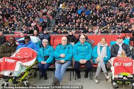 An inter hospital delay for a patient by the name of mario steffanutto led to kees veldboer asking the patient if there was anywhere he would like to go while waiting. Retired Dutch Paramedic Helps 14 000 Terminally Ill Patients Fulfil Their Dying Wishes Express Digest