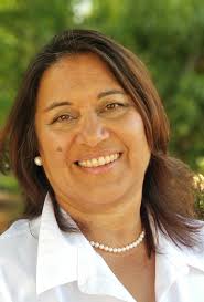 Please help us welcome Dr. Silvia Carrillo to the Alum Rock Family! Dr.  Carrillo will be Meyer Elementary's new principal!