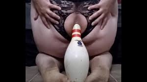 Bowling Pin Up My Lace Covered Ass - XNXX.COM