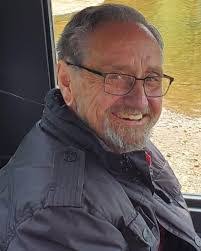 Lorraine Plummer's Instagram, Twitter & Facebook