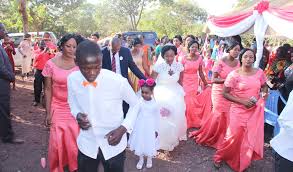 Kwa mabibi.harusi na mabwana harusi watarajiwa, hz ndizi rangi za rangi unazohitaji. Zanzinews Harusi Ya Bwana Nelson Pallangyo Na Bibi Theresia Byakwaga Wafunga Ndoa Mjini Karatu