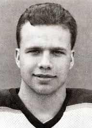 Player photos for the 1988-89 U. of Michigan at hockeydb.com