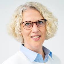 23:47 plockar jag och Paul Stenberg ut den sista diskbacken efter en  fantastiskt bra personaldag på Försäkringskassan I Kalmar.