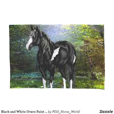 Black And White Paint Horses For Sale In Kentucky Black And White Overo Paint Horse Pillowcase Zazzle Com Horse Painting Horse Posters Horses