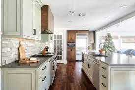 Give your home's tile, marble or ceramic floors a brand new look! Wayne Tile Company Project Photos Reviews Wayne Nj Us Houzz