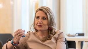 See more of christine aschbacher on facebook. Susanne Raab Das Ist Kein Angriff Auf Muslime Die Furche