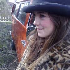 Esme Lynch's Instagram, Twitter & Facebook