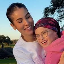 Muere Paula, la hermana de la 'influencer' Sara Cisneros, debido a un  cáncer: “Nos vemos en nuestra estrella cada día”