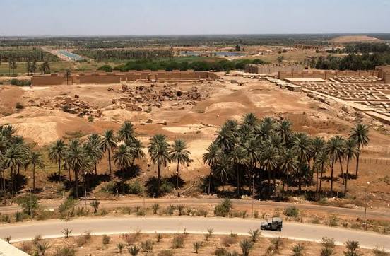 Babylon – Travel guide at Wikivoyage