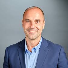 🔲 AERODYNAMICS TESLA MODEL 3 AND XIAOMI SU7.