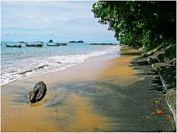 Kejadian yang jarang ditemui.ianya ada kisah tersendiri tetapi kita berpeluang untuk melihat sendiri pantai ini kekal seperti ini walaupun dan. Langkawi Isle Black Sand Beach Pantai Pasir Hitam Perspective Of Langkawi