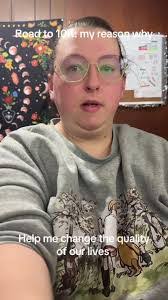 Amanda Penrod's Instagram, Twitter & Facebook