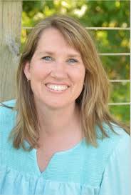 Tell Me Who I Am: Stories of Faith, Family, and Identity: Handy, DeNae,  Handy, DeNae, Wilhite, Becca, Sorensen, Stephanie, Perkins, Luisa, Parkin,  Jana Winters, Lyon, Annette, Livingston, Patrick, Jacobson, Melanie,  Parkin, Jana