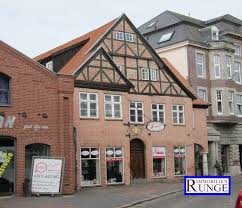 Wohnungen eutin ist eine rubrik auf immobilienfrontal, in der einige objekte der makler und privatleute gespeichert wurden. 2 Zimmer Wohnung Zu Vermieten Am Rosengarten 1 23701 Eutin Ostholstein Kreis Mapio Net