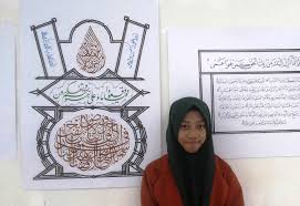 Karena orang tua dengan penuh cinta harapan dan pengorbanan memperkenalkan kita kepada dunia. Cabang Kaligrafi Persembahkan Medali Pertama Situs Resmi Uin Antasari