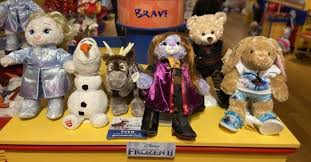 Frozen ii adalah film yang dibintangi kristen bell, idina menzel, dan josh gad. Disney Frozen 2 Furry Friends At Build A Bear Workshop Metro Detroit Mommy