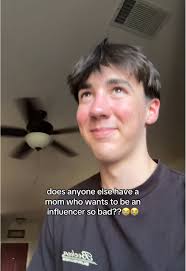 ¿Quién más tiene una mamá que quiere ser influencer?