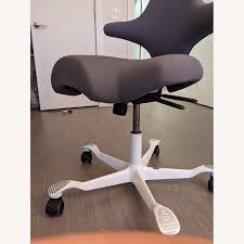 Ergonomic office chair by håg with saddle seat, available in different. Hag Capisco Ergonomic Chair Aptdeco