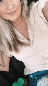 Whitney Gross's Instagram, Twitter & Facebook