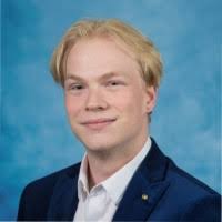 1900+ perfiles de «Zerr»