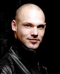 chapiteau.de - Hinterm Zelt - Alexander Xelo