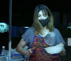 จอย ตีตัส อดีตนางแบบสาวสวยที่รักความแรงและโปรดปรานรถขับเคลื่อนสี่ล้อมานาน ปัจจุบันหันมาดูแลงานด้านการตลาด ของธุรกิจเสริมความงาม พฤกษา. Wmo4wevttg5rm
