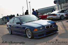 Avus Blue On Bmw Throwing Star Wheels