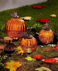 Solar Harvest Pumpkins Jack O Lanterns Lights Up Set Of 3 Halloween Yard Art Garden Harvest Halloween Solar Lights Halloween Yard Art
