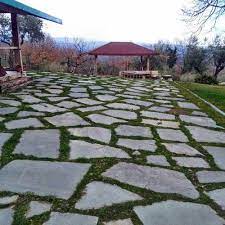 Wir bieten hier eine reihe von plattenprodukten an, die im allgemeinen aus dem bereich gehwegplatten im städtebau bekannt sein sollten. Gartenplatten Aus Luserna Gneis