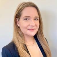 Leona Barry's Instagram, Twitter & Facebook