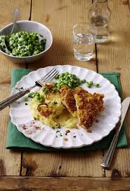 Schnitzel In Taco Panade Mit Erbsen Rahmgemuse Und Kartoffelstampf Rezept Lecker Rezept Kartoffelstampf Rezepte Schnitzel