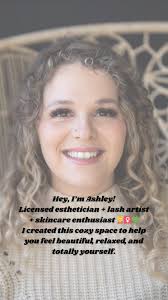 Boutique promotion with discount code and product showcase