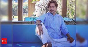 Popular gujarati and hindi film actor amit mistry, known for starring in films like shor in the city, bey yaar and amazon prime video series bandish bandits, died on friday following cardiac arrest. Tob3u Llhepfcm