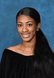 Aisha Davidson's Instagram, Twitter & Facebook