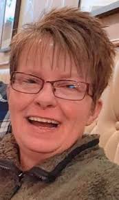 Teresa Engle's Instagram, Twitter & Facebook