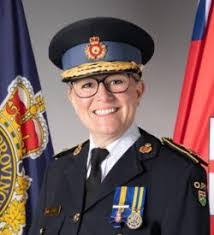 Kari Dart's Instagram, Twitter & Facebook