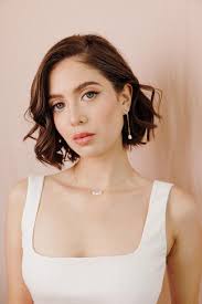 Boucles d'oreilles pendantes perle Gwen, Boucles d'oreilles perle dorées,  Boucles d'oreilles pendantes perle, Boucles d'oreilles minimalistes,  Boucles d'oreilles délicates en or, Boucles d'oreilles fines perle