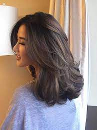 30 Straight Medium Length Hairstyles For Women To Look Attractive Straight Hairc Haircuts Straight Hair Medium Length Hair Straight Medium Length Hair Styles
