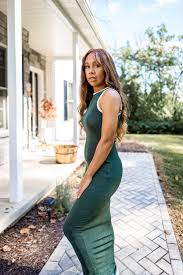 Casual Green Maxi Dress for the Fall | LivingLesh