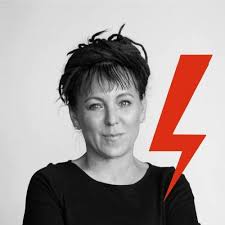 Tokarczuk mówi że mamy się bić w pierś jak to my byliśmy okrutni dla innych. Decyzja Trybunalu Wywolala W Polakach Gniew Cytaty Z Wypowiedzi Autorytetow Zwierciadlo Pl